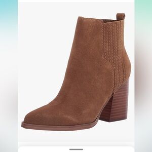 Marc Fisher Oshay pointed toe boots in medium natural suede NEW IN BOX